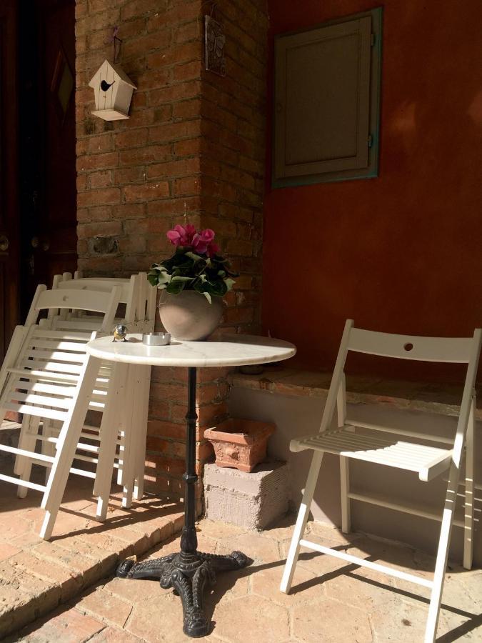 Monfra - Ospitalita Rurale, Vigneti E Cantina Farm stay *